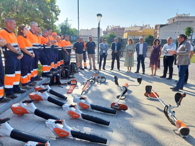 La flota de limpieza viaria, recogida de residuos y mantenimiento de zonas verdes será totalmente sostenible - 2, Foto 2