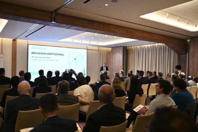 El Gobierno regional presenta junto a Agrupal el plan de acción de la industria alimentaria hasta 2028 con 25 acciones para la mejora del sector - 2, Foto 2