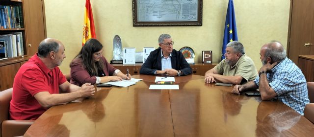 La CHS analiza con la Comunidad de Regantes del Acueducto Tajo-Segura de Cieza-Calasparra varios expedientes relacionados con sus aprovechamientos