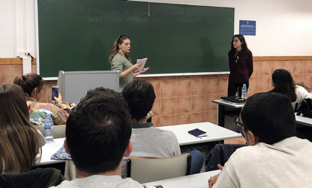 La UCAM reinicia su Club de Debate con la venta de armas a Arabia Saudí - 1, Foto 1