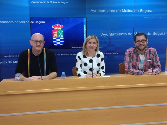 El Ayuntamiento de Molina de Segura y la Asociación No te prives firman un convenio para la realización de actividades de sensibilización contra la LGTBIfobia - 1, Foto 1