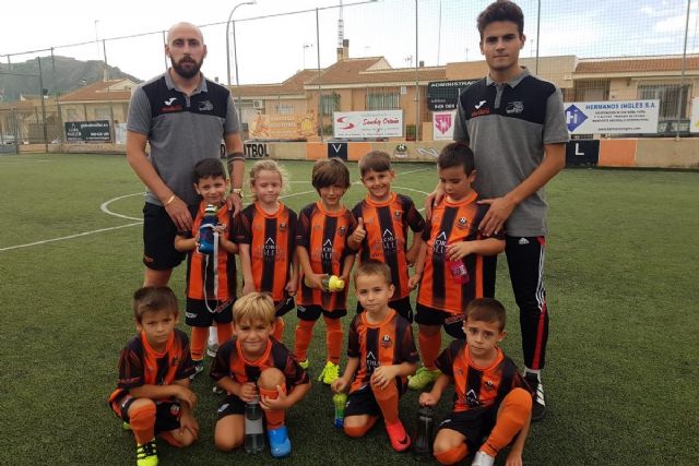 Máxima emoción y competitividad en las primeras jornadas del campeonato de fútbol base - 1, Foto 1