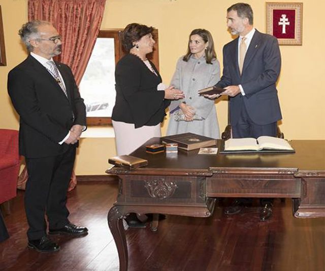 Gracias al esfuerzo del Grupo Municipal Socialista y del delegado del Gobierno Pepe Vélez, los incentivos fiscales son una realidad para el municipio de Caravaca de la Cruz - 1, Foto 1