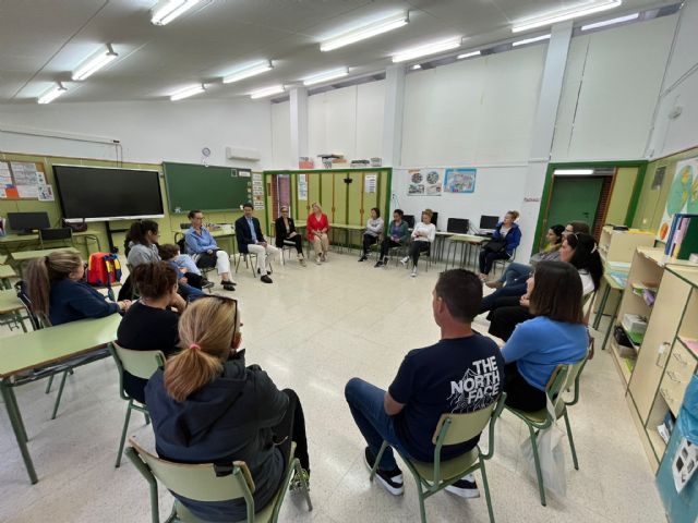 El Gobierno local lleva el servicio de comedor al CEIP Campo de Molina de El Fenazar el próximo curso escolar - 2, Foto 2
