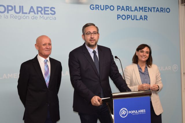 El PP pide a Tovar que deje de acosar a Pedro Antonio Sánchez porque no va a tapar el trabajo de un presidente volcado con la sociedad - 1, Foto 1