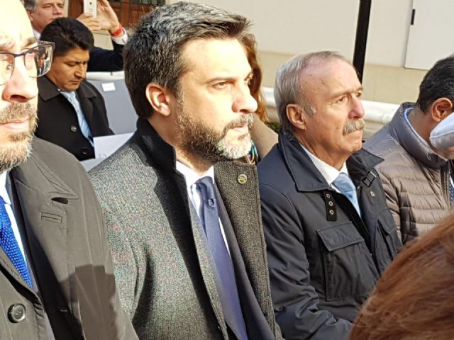 López: Celebramos el periodo constitucional y defendemos su reforma desde el consenso político y social que la hizo posible - 1, Foto 1