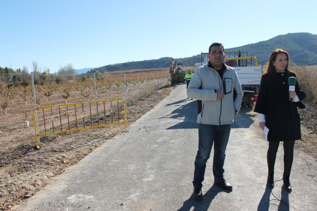 Inicio de la construcción de un sendero peatonal en la carretera del Salto del Usero - 1, Foto 1