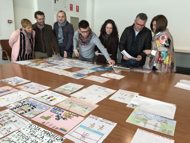 Álvaro Sánchez del colegio Ntra. Sra. del Rosario ganador del primer premio del Concurso de Dibujo Infantil Media Maratón de Torre-Pacheco - 2, Foto 2