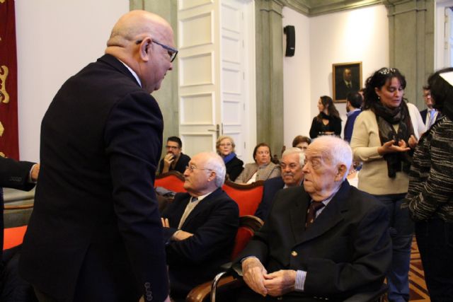 Manuel Padín, Cs sí defiende y respeta la Constitución en todo el territorio español frente a los que quieren liquidarla - 1, Foto 1