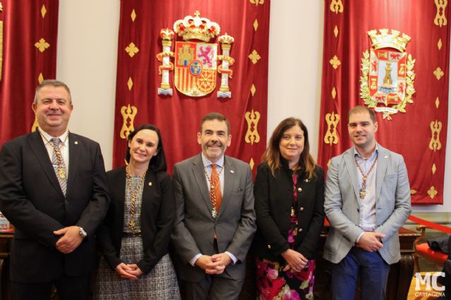 José López anima a leer la Constitución y a que ésta sea la guía de comportamiento para todos los servidores públicos - 1, Foto 1
