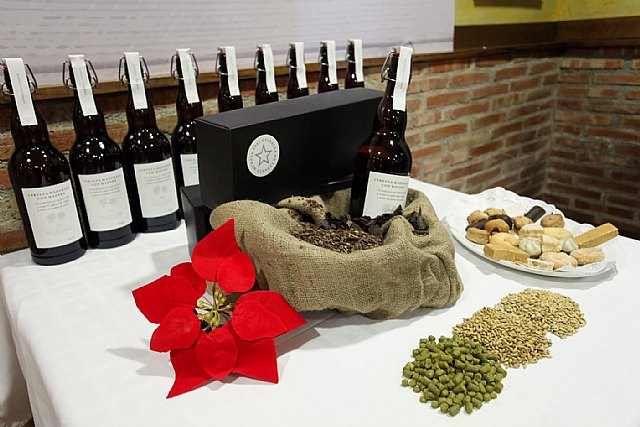 Estrella de Levante servirá su edición limitada de ‘Cerveza de Navidad’ en el Mercadillo navideño de Murcia con fines benéficos - 1, Foto 1