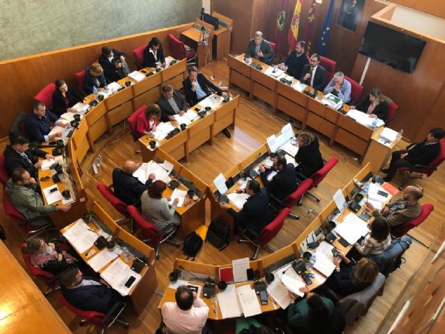 El Ayuntamiento de Lorca emite una declaración institucional para conmemorar el 41 aniversario de la Constitución Española - 1, Foto 1