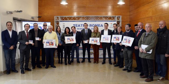 El grupo murciano Los Parrandboleros estrena su primer disco de villancicos solidarios en el Teatro Romea - 1, Foto 1