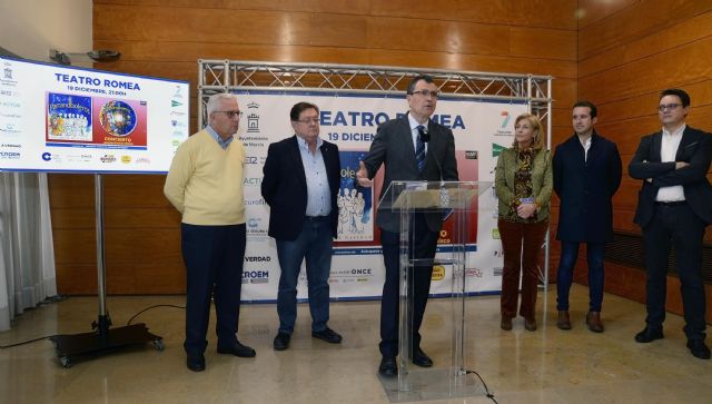 El grupo murciano Los Parrandboleros estrena su primer disco de villancicos solidarios en el Teatro Romea - 3, Foto 3