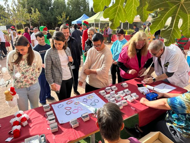 El Centro de Día de Aidemar celebra su Mercadillo Navideño Sostenible - 2, Foto 2
