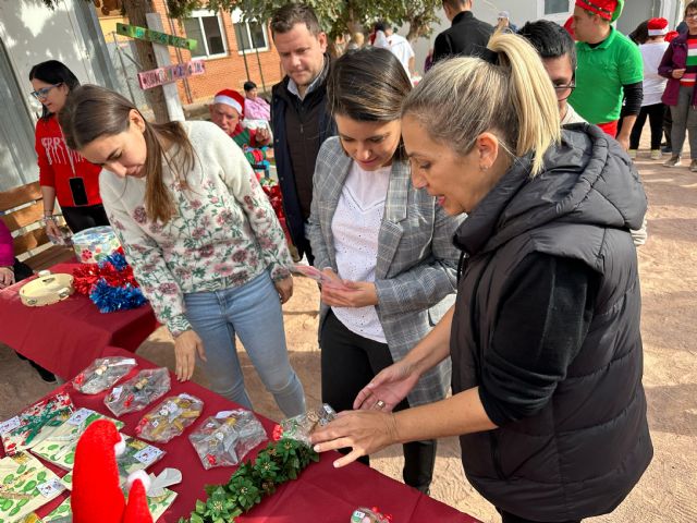 El Centro de Día de Aidemar celebra su Mercadillo Navideño Sostenible - 3, Foto 3