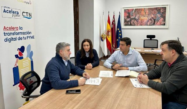 El Ayuntamiento de Blanca y el Centro Tecnológico Naval y del Mar promoverán la digitalización en las empresas y autónomos del municipio - 1, Foto 1