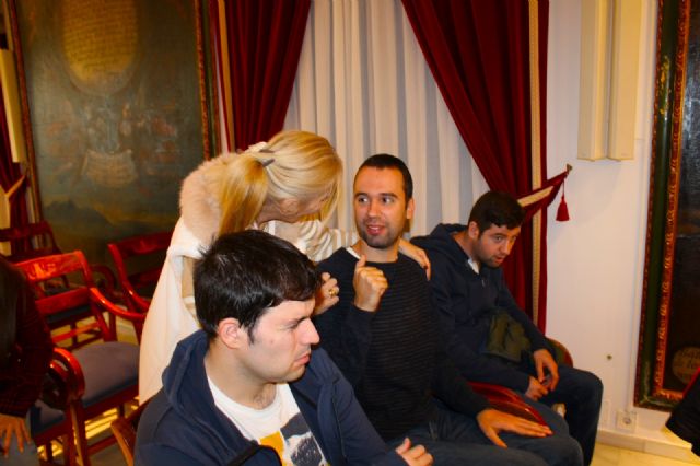 El alcalde de Lorca anima a los lorquinos a adquirir el calendario solidario de la asociación Down Lorca - 5, Foto 5