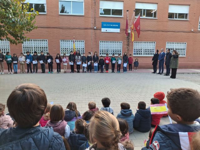 El alumnado de la Región celebra el día de la Constitución Española - 2, Foto 2