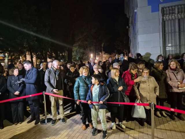 Más de 500 personas asisten a la apertura del Belén Municipal, que cuenta con más de 1.400 piezas artesanales - 3, Foto 3