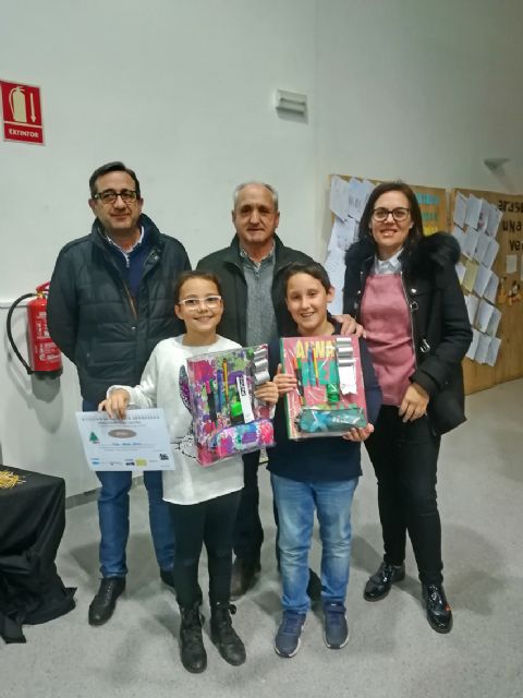 Daniel Serrano realiza la mejor ilustración del concurso Érase una vez la Navidad - 2, Foto 2