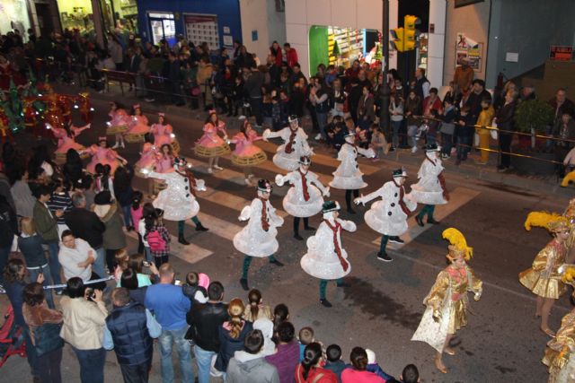Sus Majestades de Oriente desembarcan en San Pedro del Pinatar cargados de ilusión - 5, Foto 5