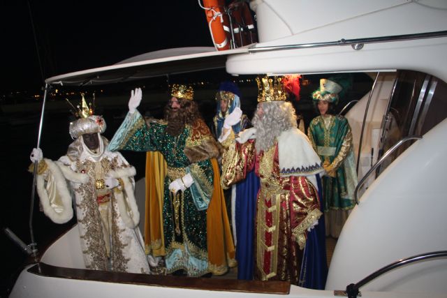Cientos de familias pinatarenses arropan la llegada de los Reyes Magos - 2, Foto 2