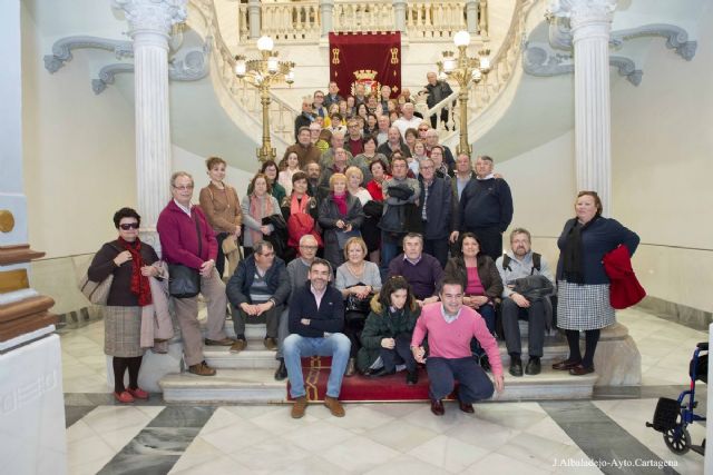 El alcalde recibio a los mayores de Lorqui - 1, Foto 1