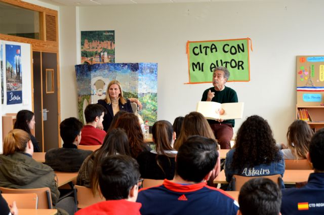 El pintor Pedro Cano inicia en el IES La Florida el ciclo Cita con mi autor - 2, Foto 2