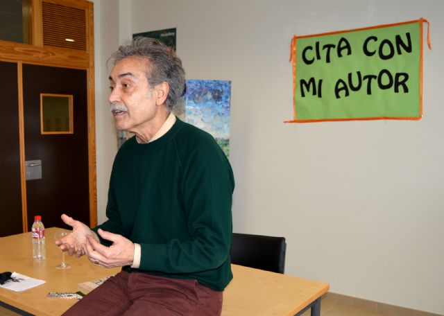 El pintor Pedro Cano inicia en el IES La Florida el ciclo Cita con mi autor - 4, Foto 4