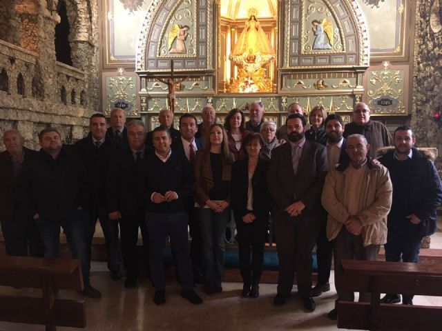 El GPP en el Congreso pide declarar las cuevas y el entorno que conforma el Santuario de Nuestra Señora de la Esperanza Patrimonio Natural de la Humanidad - 1, Foto 1