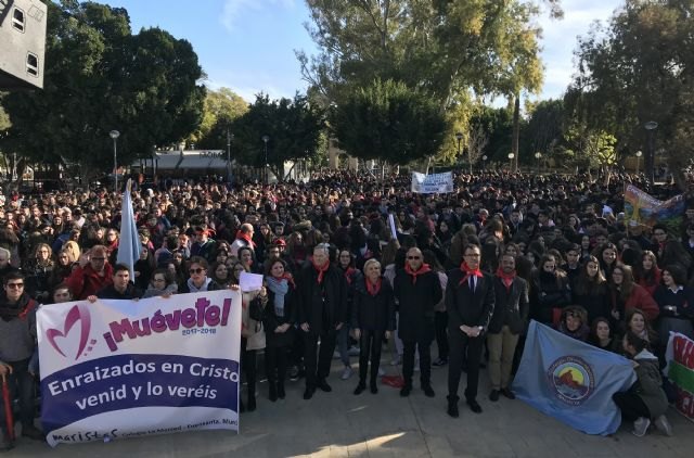 Más de 3.500 jóvenes participan en el X Encuentro de alumnos de religión católica - 1, Foto 1
