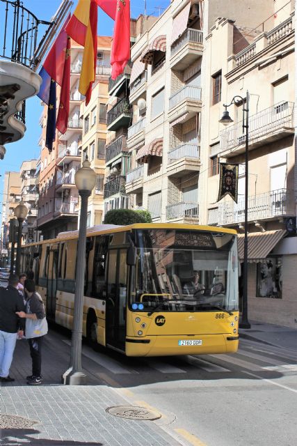 El Ayuntamiento de Alcantarilla aumenta la oferta de transporte público bonificado para los estudiantes de nuestro municipio - 1, Foto 1