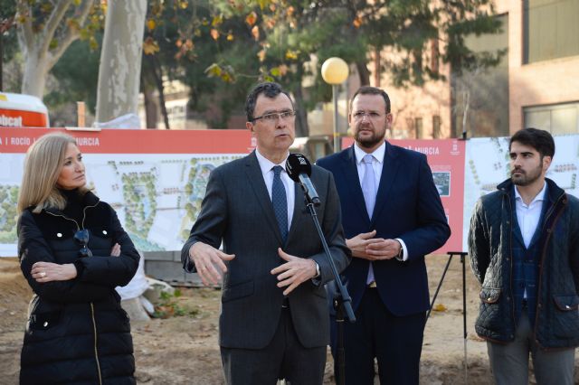 El Ayuntamiento inicia la conexión de cuatro emblemáticos jardines de Murcia para crear un eje verde de 70.000 m2 - 3, Foto 3