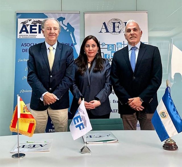 La AEF y Front Consulting El Salvador unen sus fuerzas en materia de franquicia - 2, Foto 2