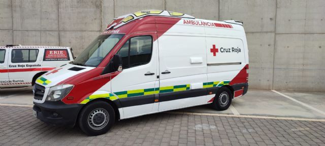 Cruz Roja de Águilas presenta su nueva ambulancia - 1, Foto 1