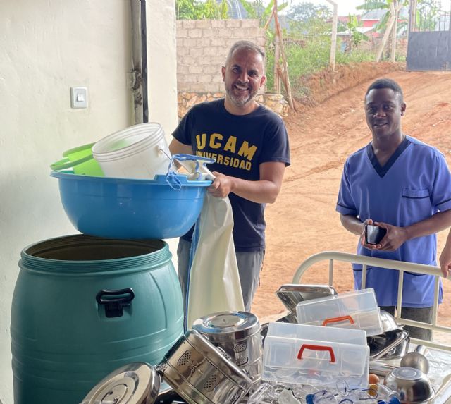 Manuel Pardo, vicedecano de la UCAM, parte a Turquía para participar en labores de rescate - 1, Foto 1