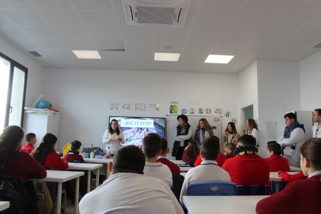 Los centros educativos de Puerto Lumbreras acogen talleres de economía circular dirigidos a alumnos de 5° y 6° de Educación Primaria - 1, Foto 1