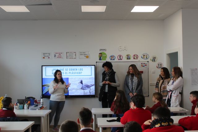 Los centros educativos de Puerto Lumbreras acogen talleres de economía circular dirigidos a alumnos de 5° y 6° de Educación Primaria - 2, Foto 2