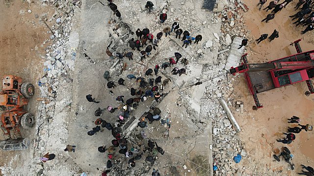 El terremoto de 7,8 sacude varios campamentos de refugiados en Siria - 1, Foto 1