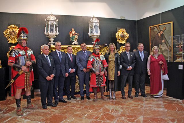 Arte . Sevilla .El Círculo Mercantil de Sevilla presentó la segunda muestra de Círculo de Pasión - 5, Foto 5