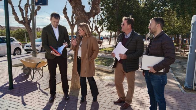 El Ayuntamiento destina más de 75.000€ para renovar la céntrica plaza de la Parroquia Ntra Sra del Rosario en Corvera - 2, Foto 2