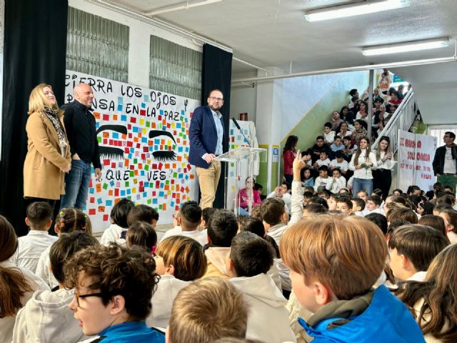 El Plan Foresta dota de nuevo arbolado al colegio Isabel Bellvís de Corvera - 1, Foto 1