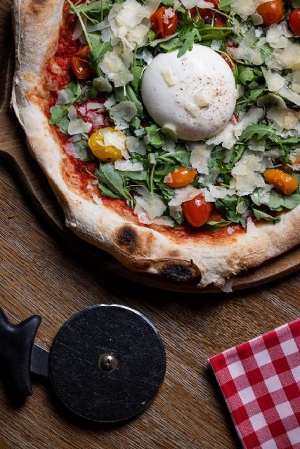 Día de la pizza: dos recetas protagonistas en los italianos del grupo le cocó - 5, Foto 5