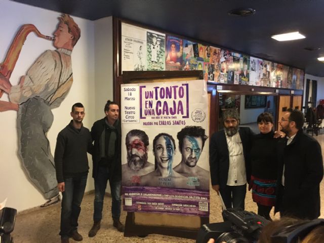 Carlos Santos dirige Un tonto en una caja, en el Nuevo Teatro Circo de Cartagena - 2, Foto 2