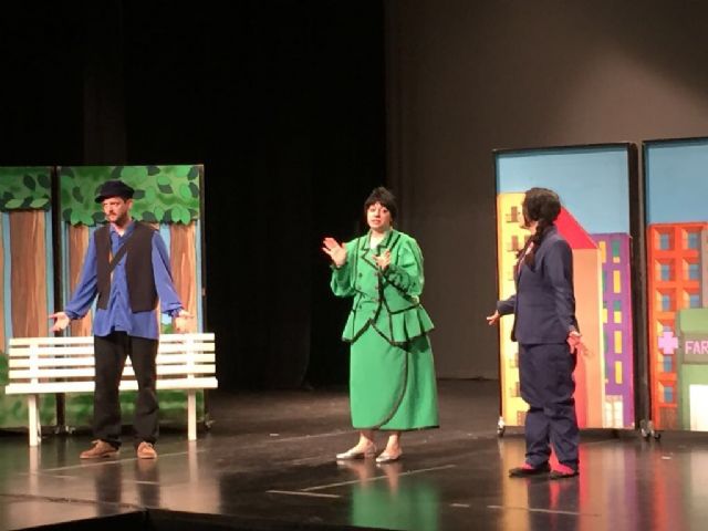 El flautista de Hamelin se apodera del CAES - 1, Foto 1