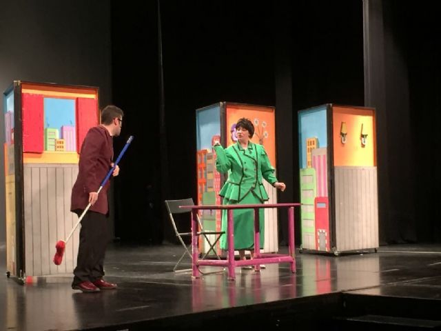 El flautista de Hamelin se apodera del CAES - 2, Foto 2