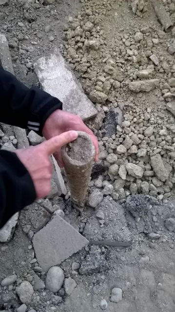 IU-V denuncia vertidos ilegales de amianto en el parque de Los Ángeles - 2, Foto 2