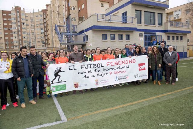 Cartagena reivindica con futbol el papel de la mujer en el deporte - 1, Foto 1