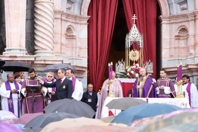 Más de 6.200 personas peregrinan bajo la lluvia al Santuario de la Vera Cruz - 2, Foto 2